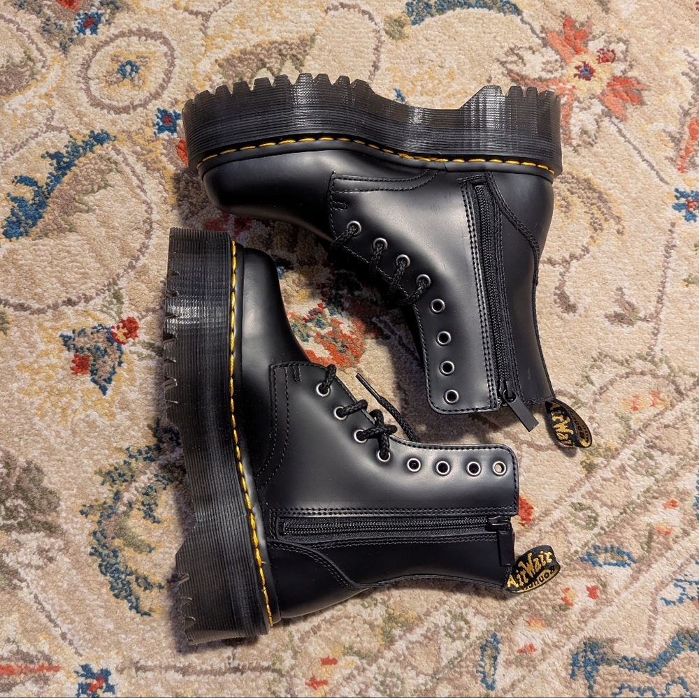 Dr. Martens Jadon Boot Smooth Leather Platforms - Picture 3 of 11